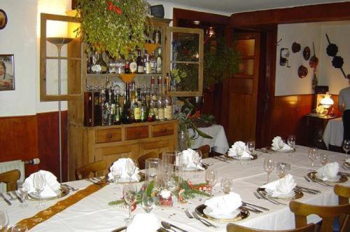 Hotel & Restaurant Raisch Steinwenden ภายนอก รูปภาพ